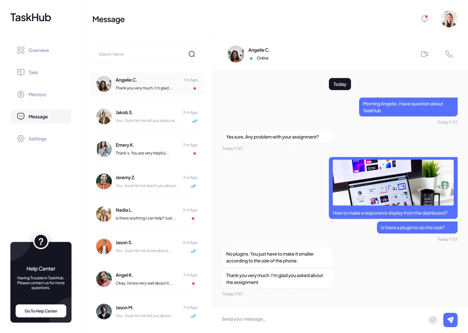 Task Hub: una conversación de mensajería entre dos miembros del equipo dentro de la app