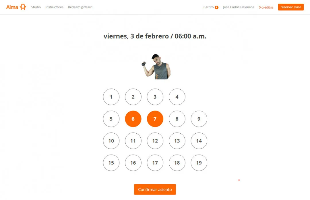 Alma Studio: la pantalla de selección de asiento de una clase programada, con dos asientos reservados